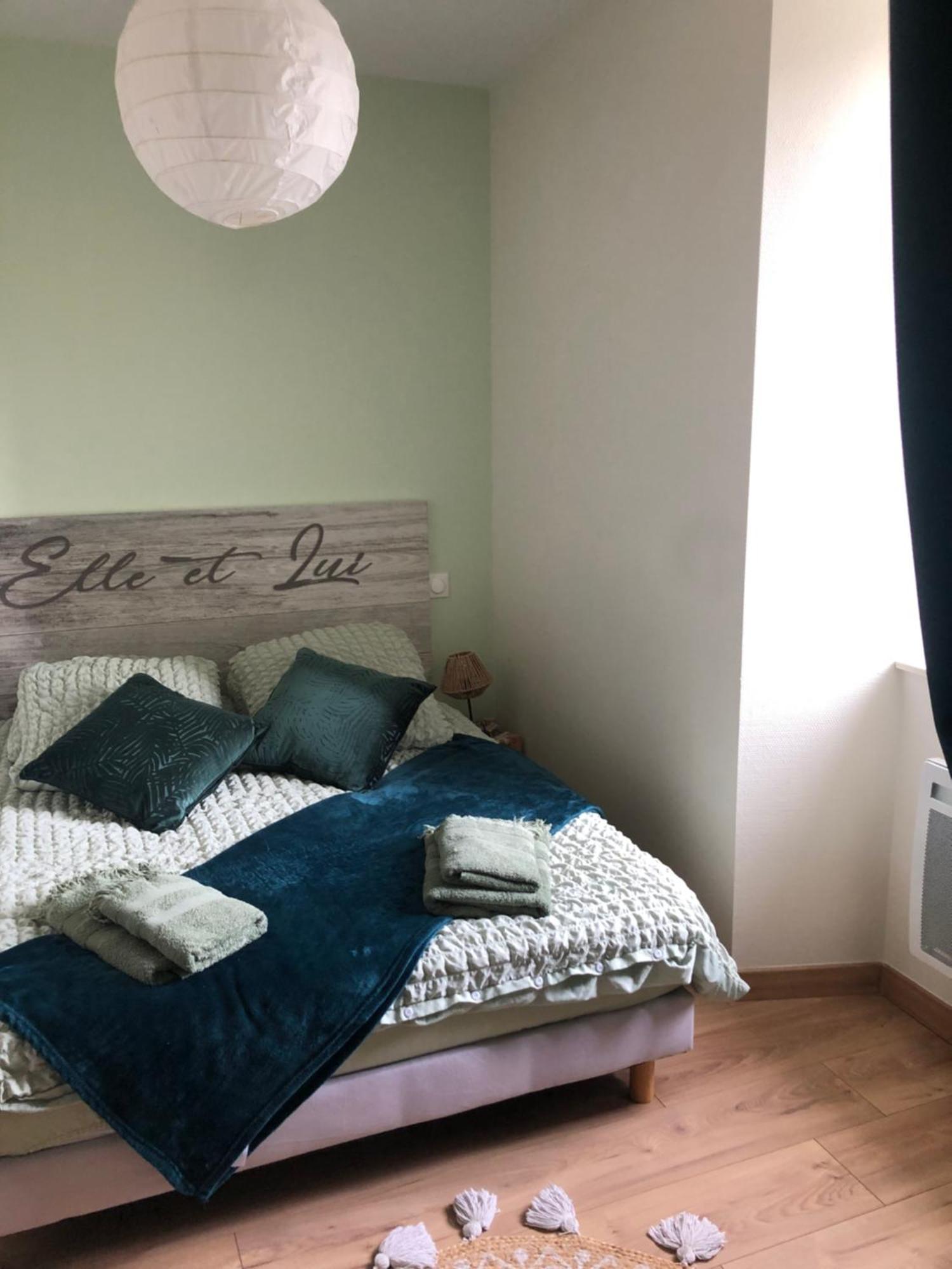 Appartement Burin des rosiers à Olby Extérieur photo